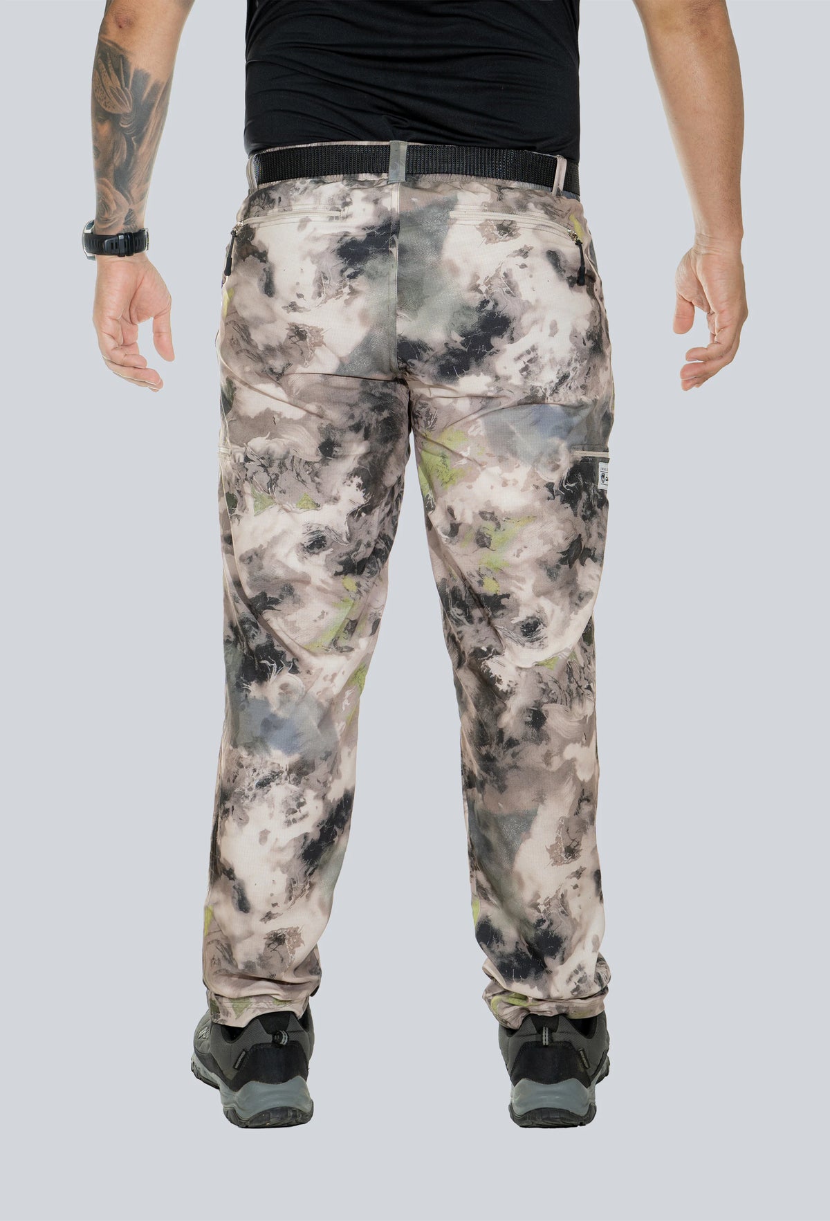 Pantalón licrado ribetes cammo paramo tex