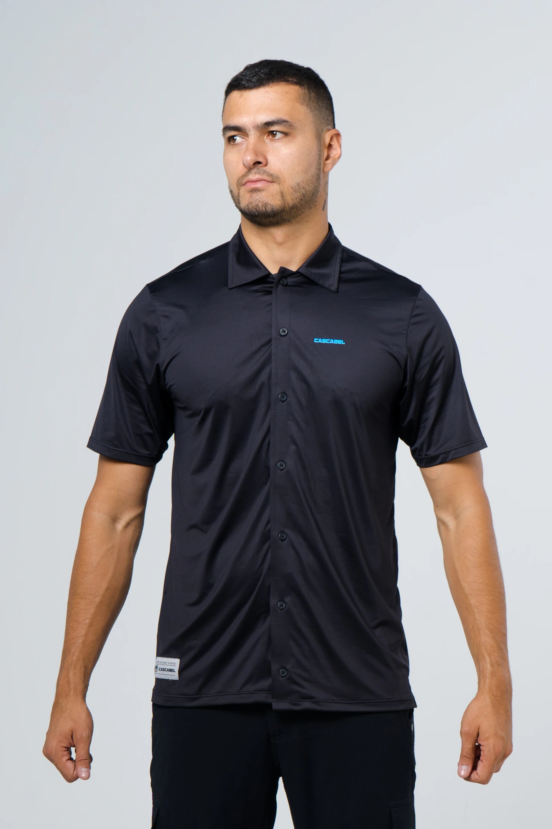 Camisa manga corta negro fondo entero