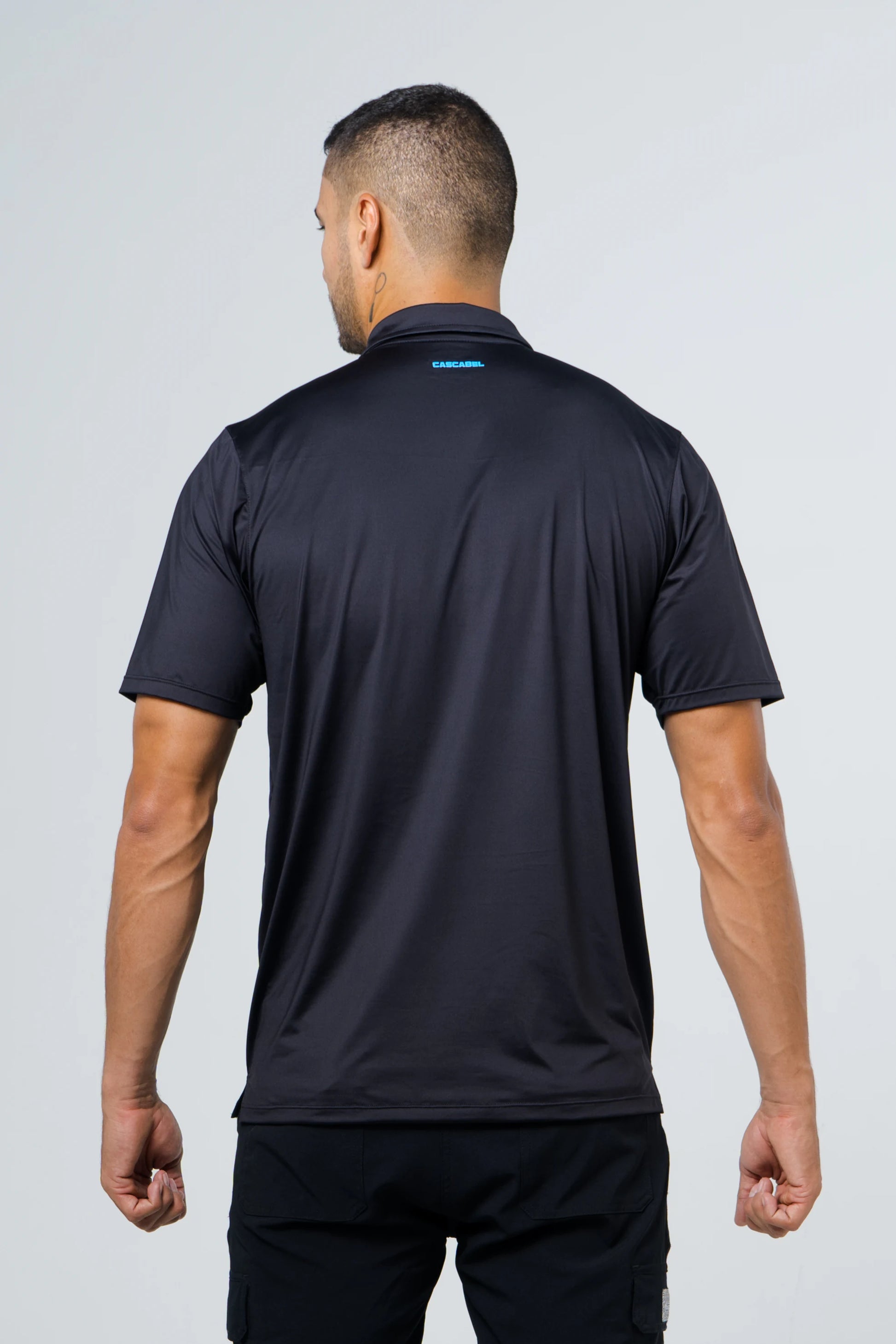 Camisa manga corta negro fondo entero