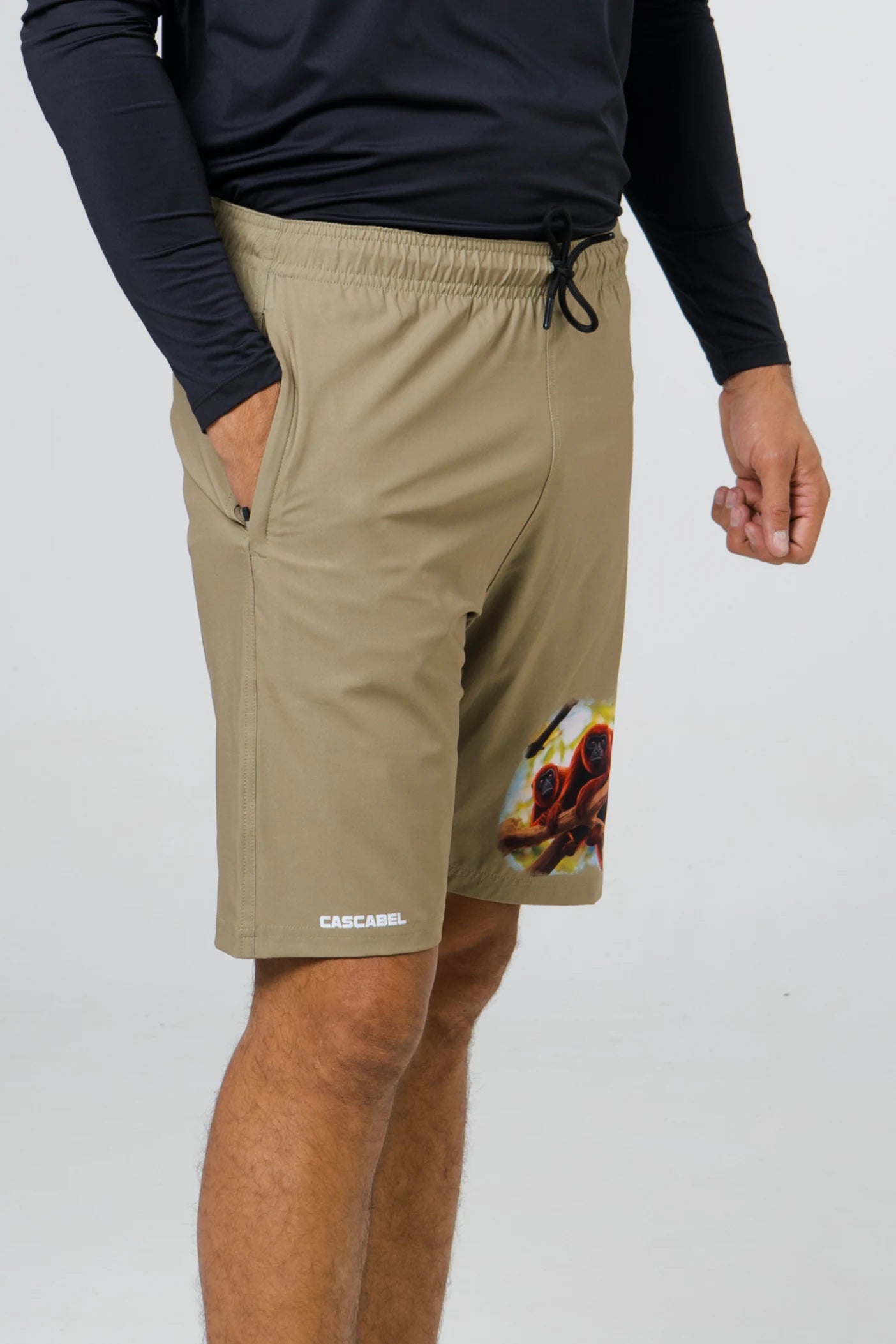 Pantaloneta licrada cierre bolsillos mono aullador