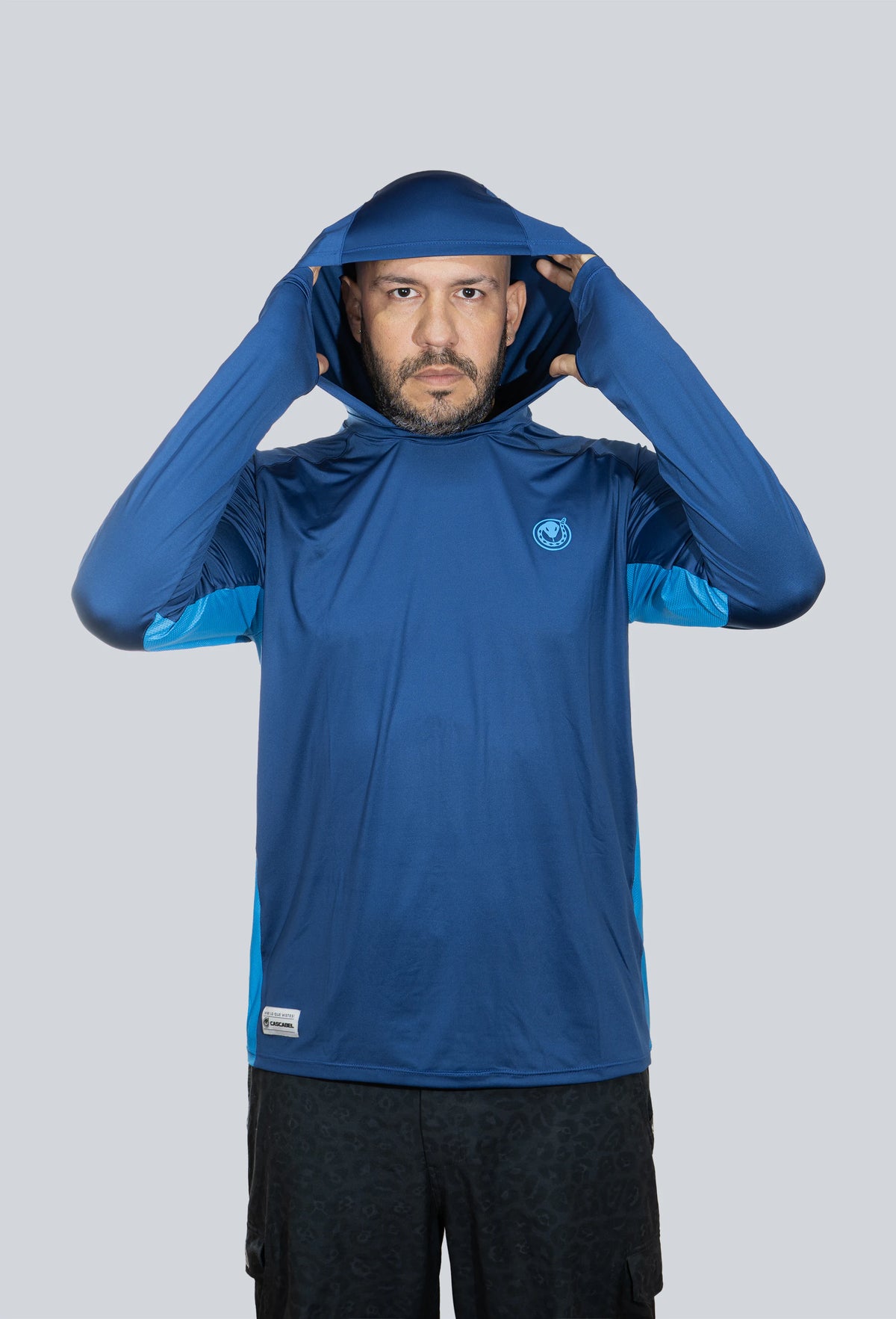 Jersey capucha amplia azul navy superior fondo entero