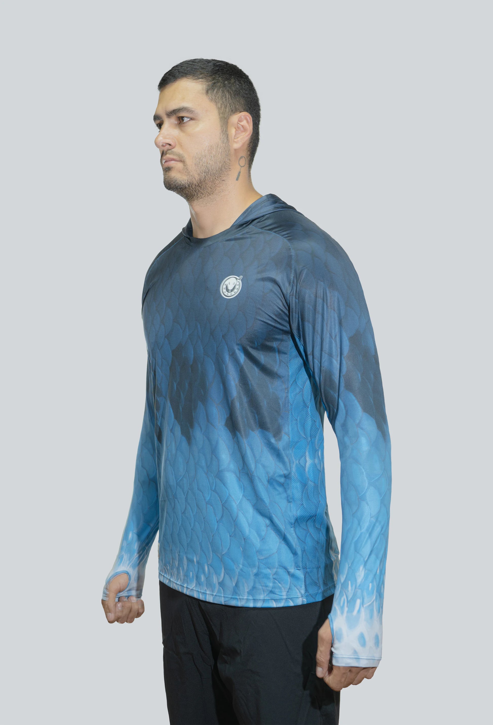 Jersey capucha amplia bass USA escama azul