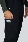 Pantalón licrado outdoor negro fondo entero