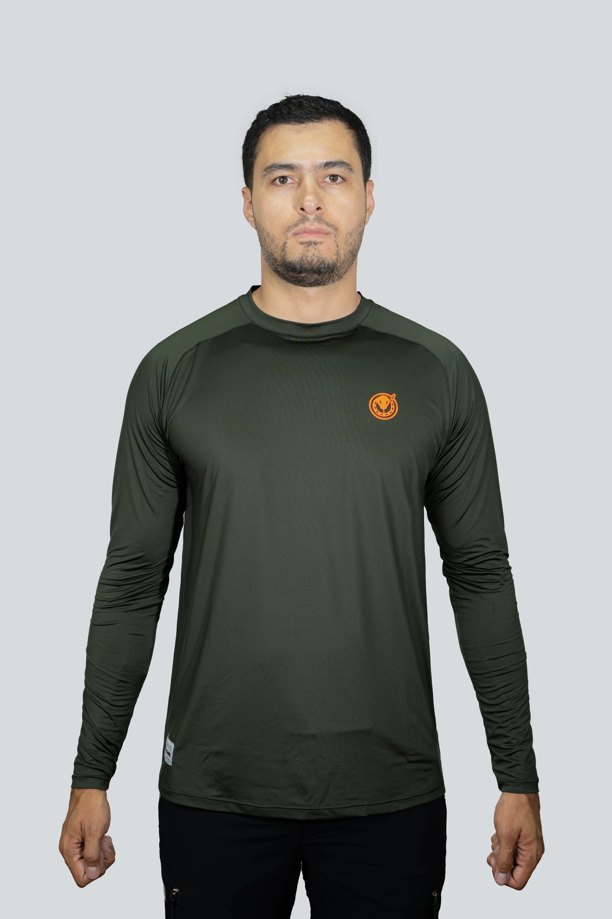 jersey cuello redondo verde militar oscuro